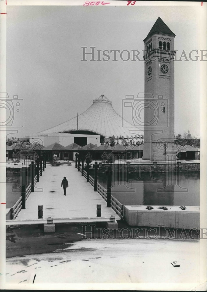 1975 Great Northern Clocktower from last year&#39;s expo &#39;74, Spokane - Historic Images