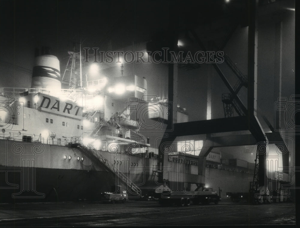 1979 Press Photo Container ship at port in Hamburg, Germany - hcx06141-Historic Images