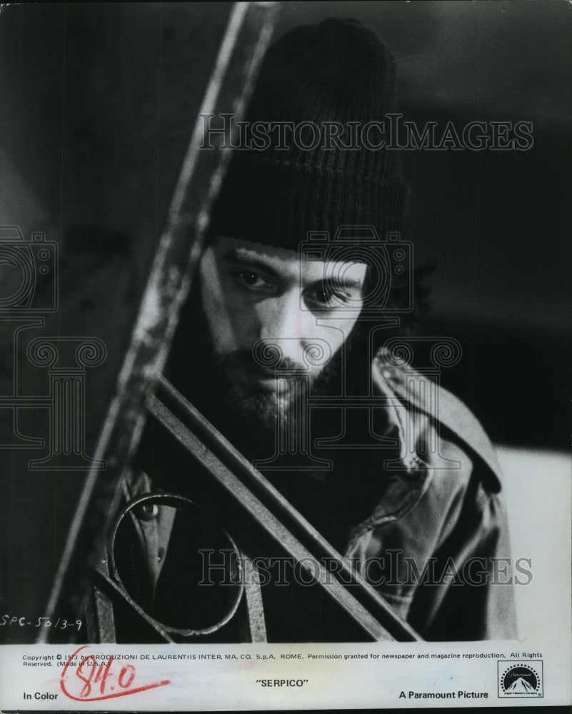 1981 Press Photo Actor Al Pacino As Frank in "Serpico" - Historic Images