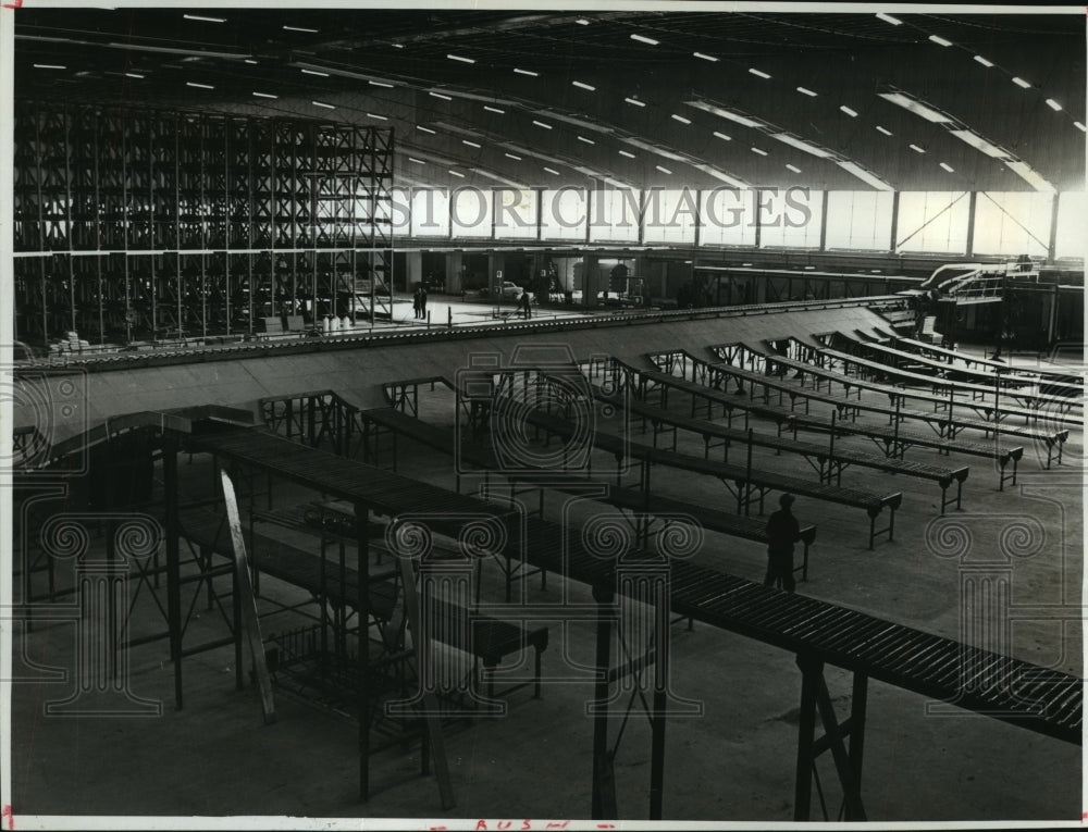 1967 KLM, Royal Dutch Airlines cargo-handling facility, Houston - Historic Images