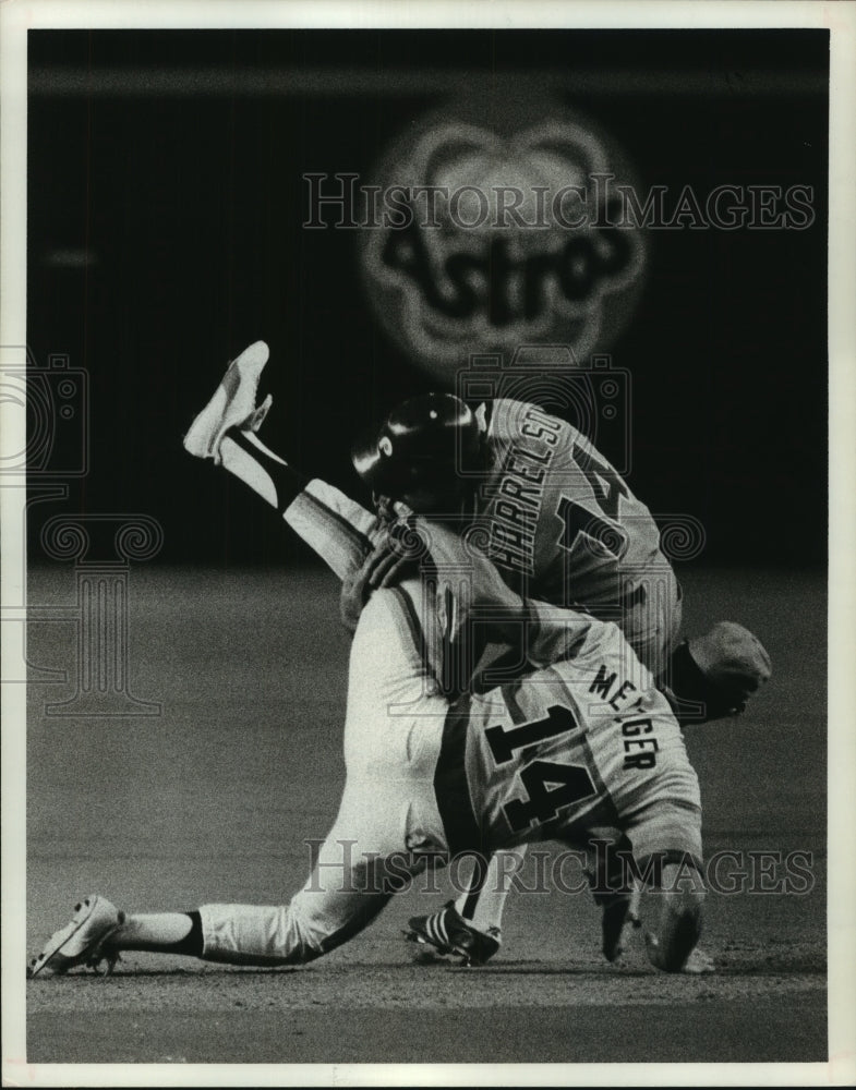 1979 Houston Astros Roger Metzger & Phillies Bud Harrelson in a Heap - Historic Images