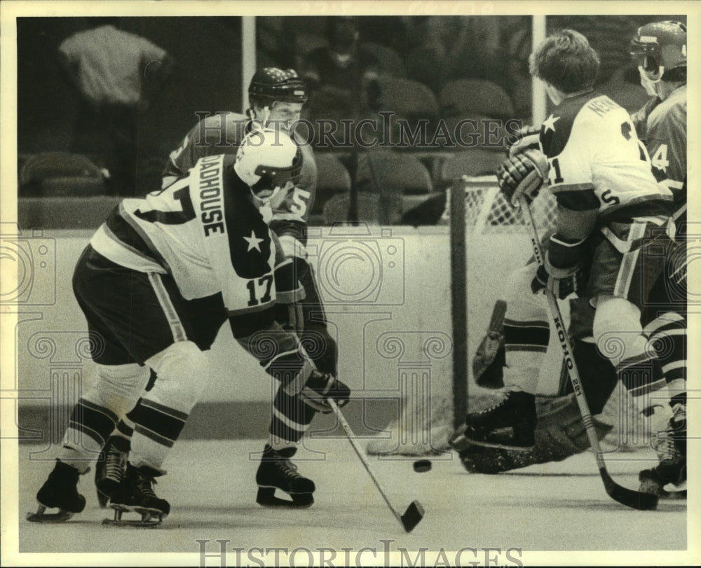 1979 Press Photo Houston Apollos and Oilers play hockey - hcx08029- Historic Images