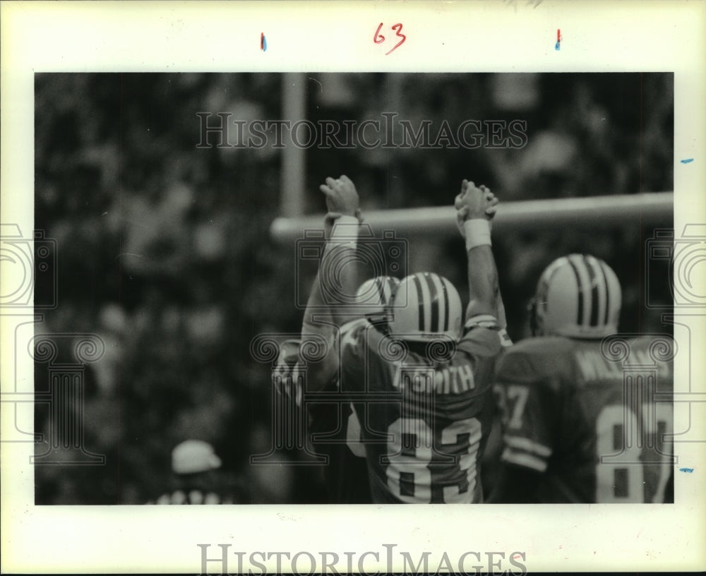 1985 Houston Oilers Football Team Reached a Win over Kansas City. - Historic Images