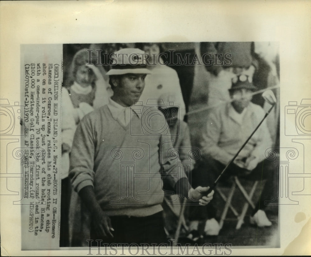 1970 Homero Blancas Raises Club Rooting Shot, Heritage Golf Classic - Historic Images
