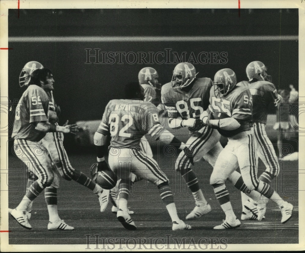 1973 Houston Oilers Richard Lewis Holds Ball on Fumble Recover. - Historic Images