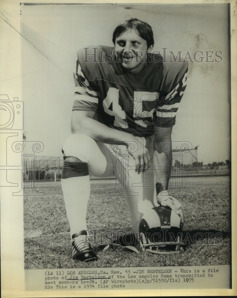 1975 Press Photo Jim Bertelsen of the Los Angeles Rams Football - hcx09049-Historic Images