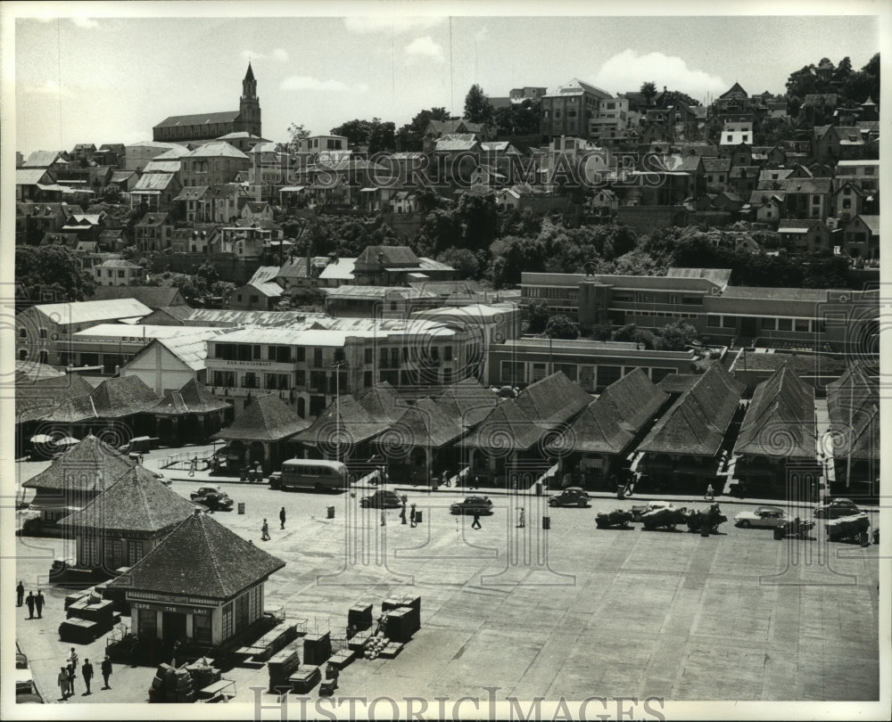1961 Aerial View of Tananarive Market Place in Malagasy Republic. - Historic Images