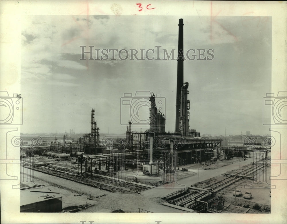 1964 Marathon Oil Co. Refinery near Mannheim, West Germany - Historic Images