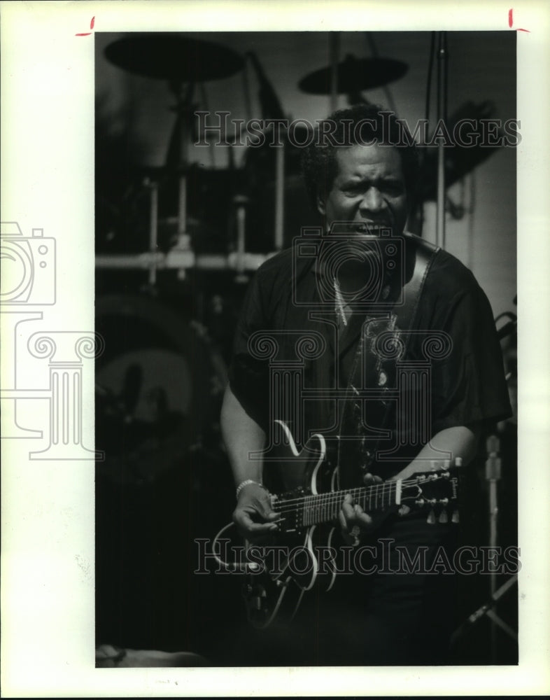 1989 Musician Johnny Clyde Copeland on Stage at Miller Lite Party. - Historic Images
