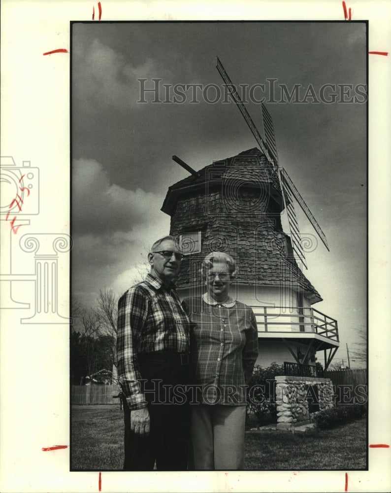 1981 The Fleming's helped build Dutch Windmill Museum, Nederland, TX - Historic Images