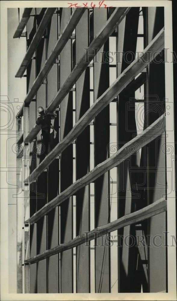 1968 Worker on National Steel Company building in Houston, TX - Historic Images