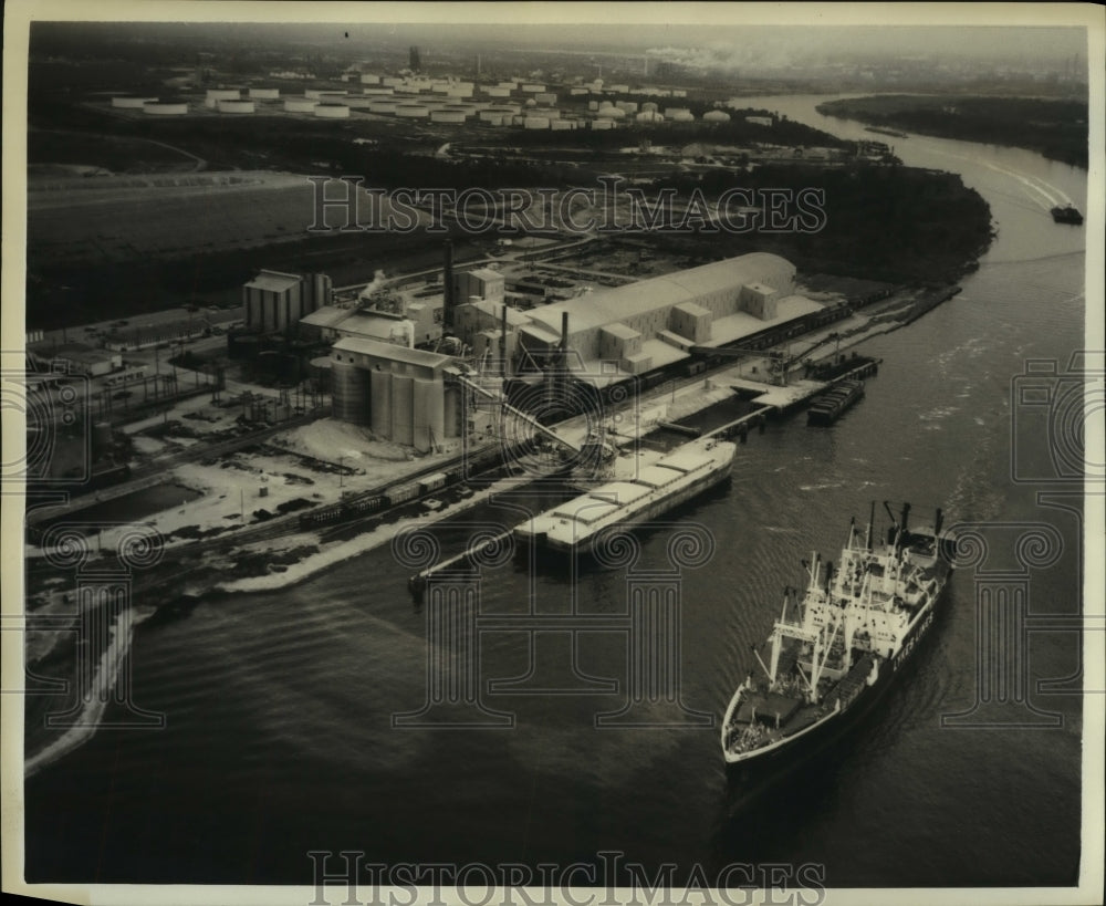 1965 Olin Mathieson Chemical Corporation - Pasadena, Texas - Historic Images