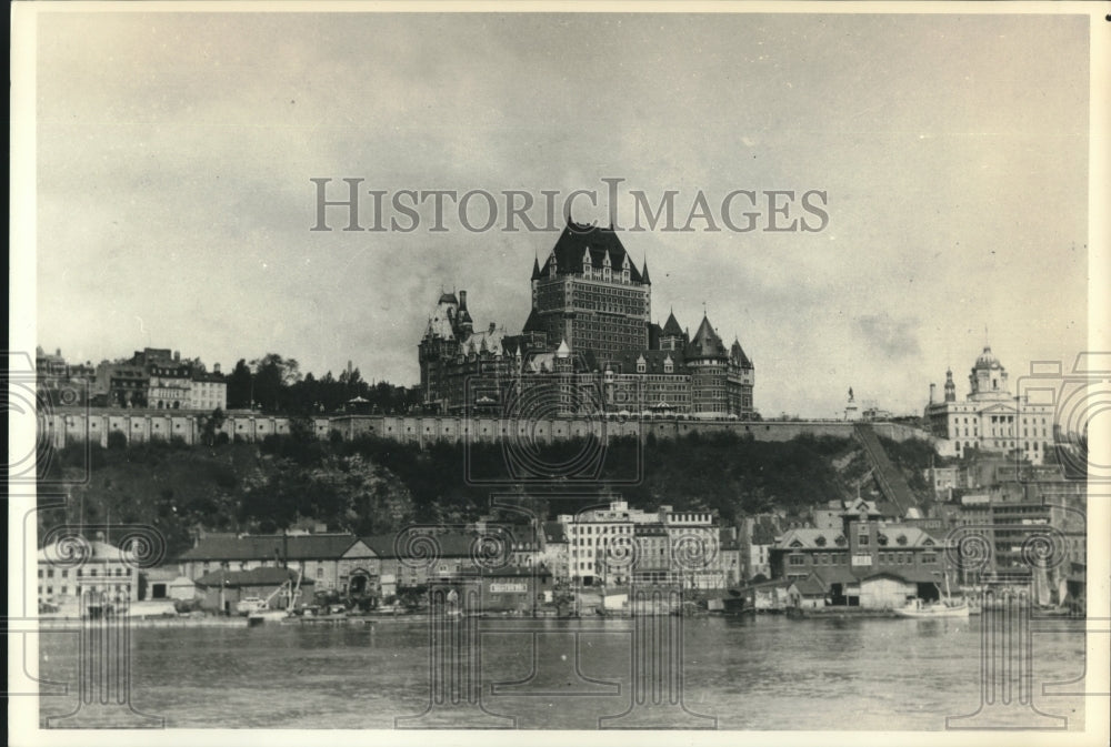 1989 Quebec's Skyline With Chateau Frontenanc in Center, Canada - Historic Images