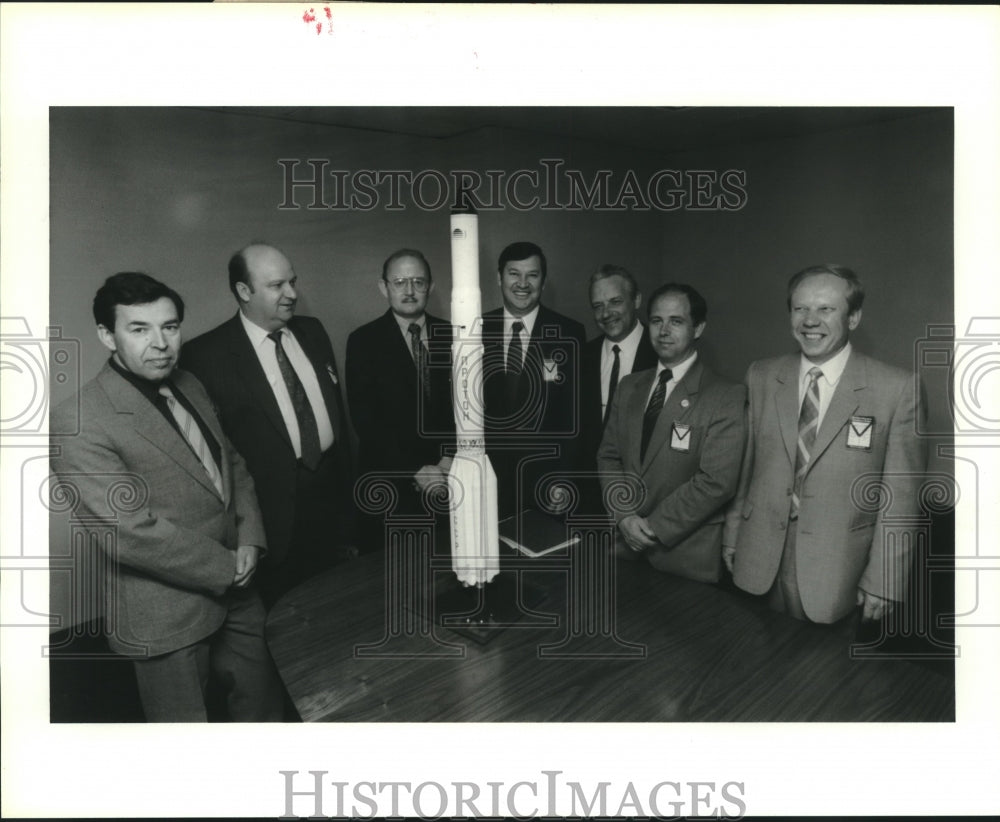 1987 Press Photo Russian Space Delegation visits Houston- Historic Images