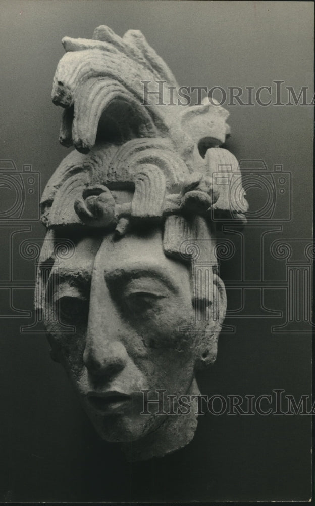 1975 Warrior Head Statue of Maize God in Palenque Mexico - Historic Images