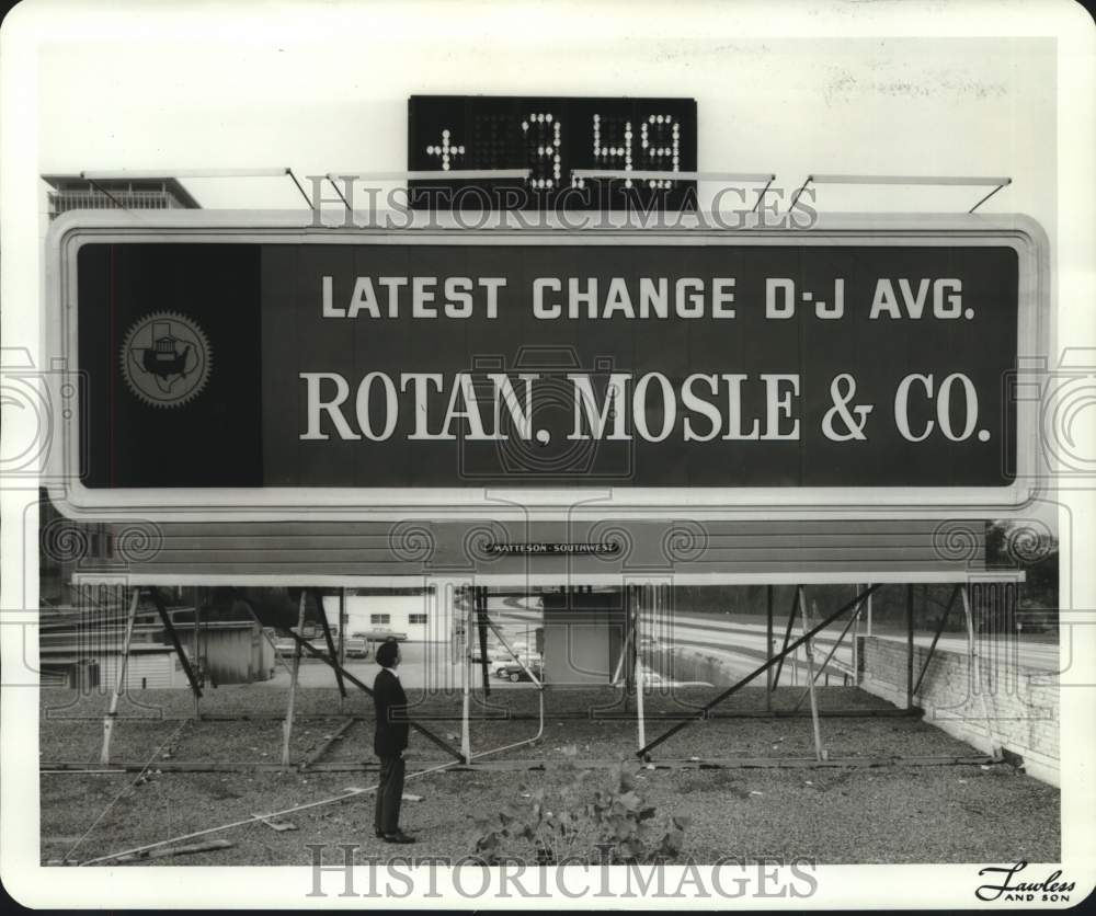 1966 Press Photo Rotan, Mosle & Company in Houston, Texas - Historic Images
