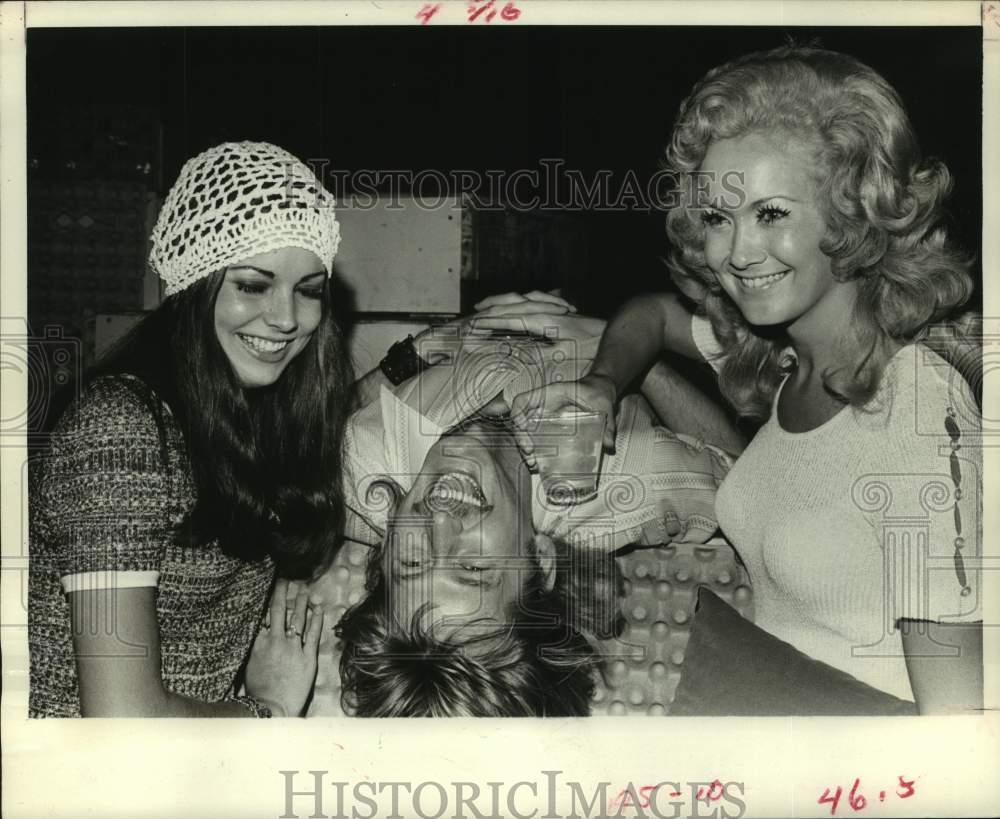 1971 Participants at Theatre of Love party - Historic Images