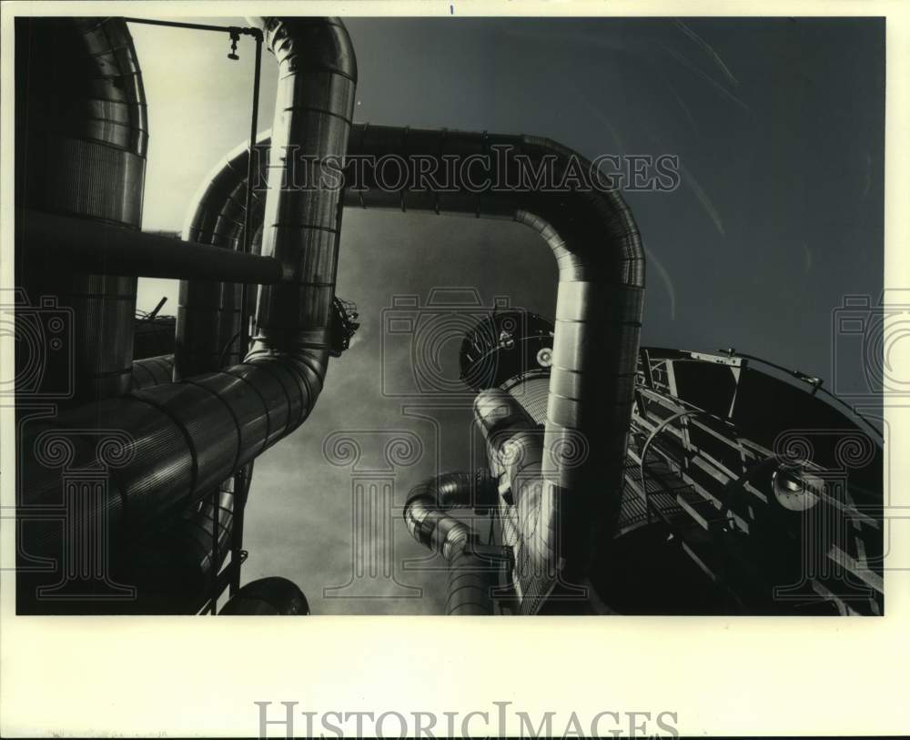 1986 Press Photo Abstract view of Union Texas Petroleum natural gas plant in Tex - Historic Images
