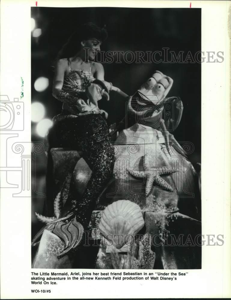 1992 Press Photo &quot;Little Mermaid&quot; Ariel &amp; Sebastian, Walt Disney&#39;s World On Ice - Historic Images