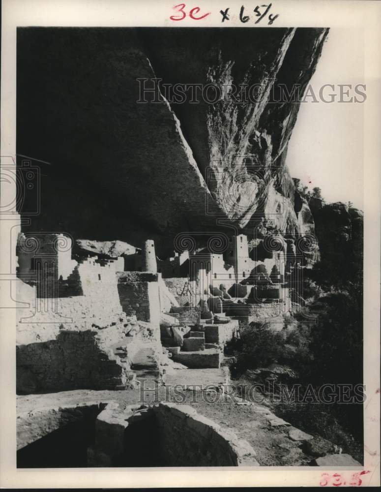 1955 Ancient cliff city - Historic Images