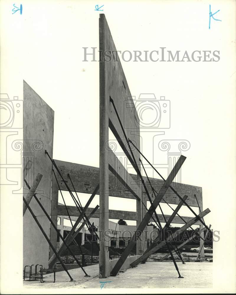 1977 Press Photo Westchase Shopping Center Under Construction - Historic Images