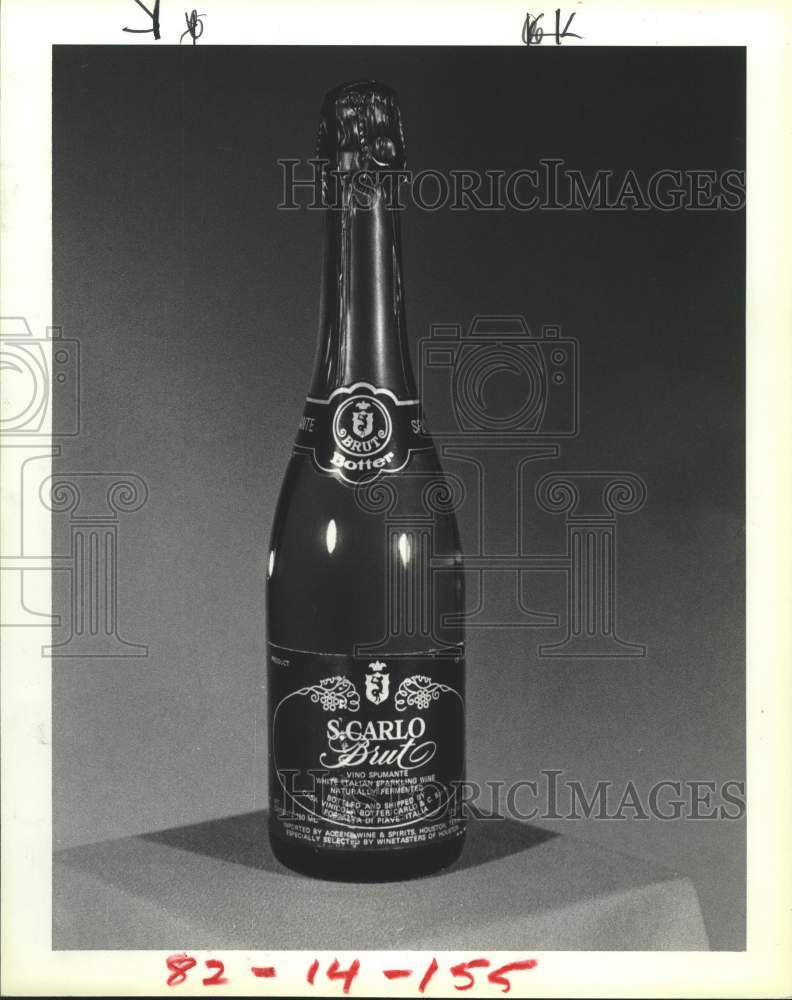 1981 Bottle of S. Carlo Brut Vino Spumante - Historic Images