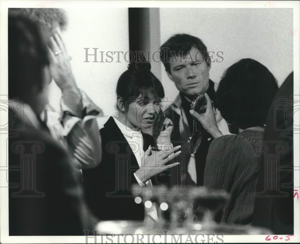 1978 Press Photo Karen Valentine behind scenes during &quot;The Women in Box 359&quot; - Historic Images