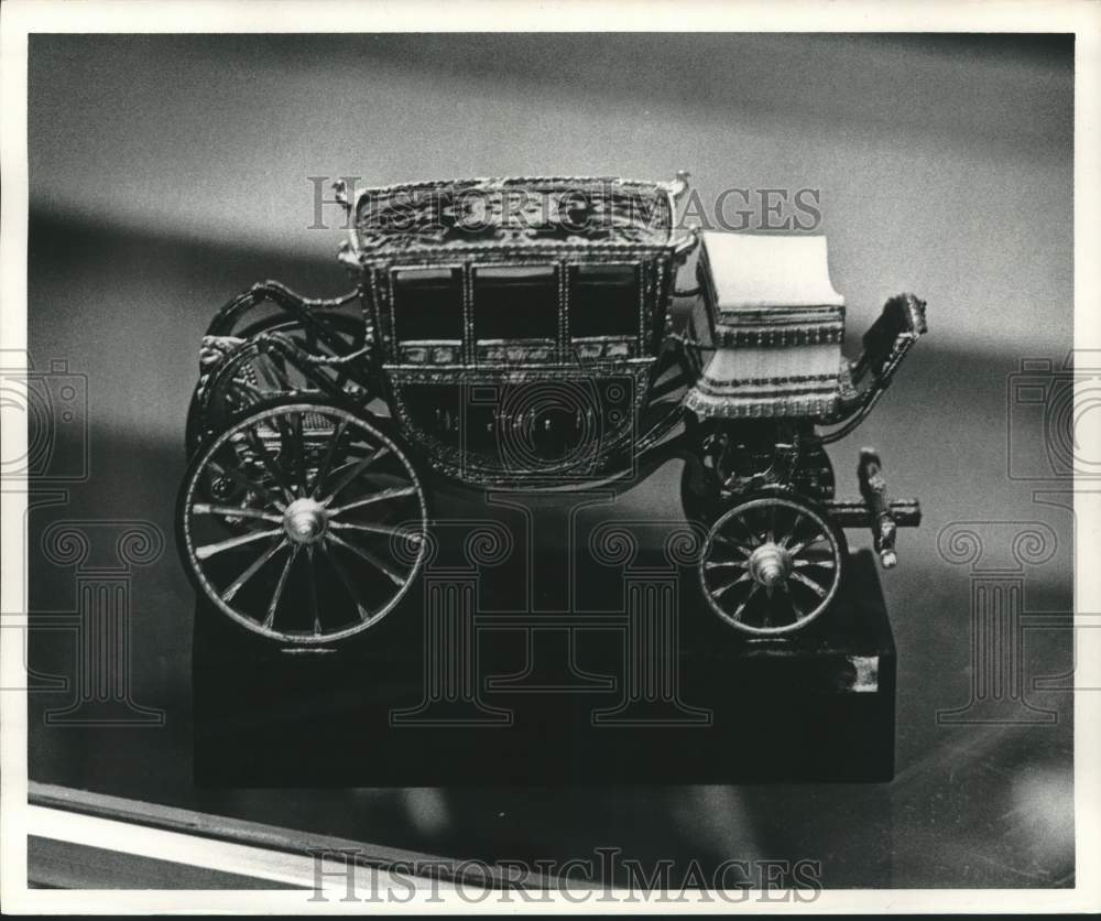 1970 Press Photo Model of Stage Coach at Weatherby Arms Museum, Houston - Historic Images