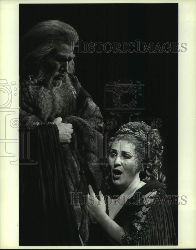 1987 Press Photo Dimitri Kavrakos, Ghena Dimitrova-Houston Grand Opera's Norma - Historic Images