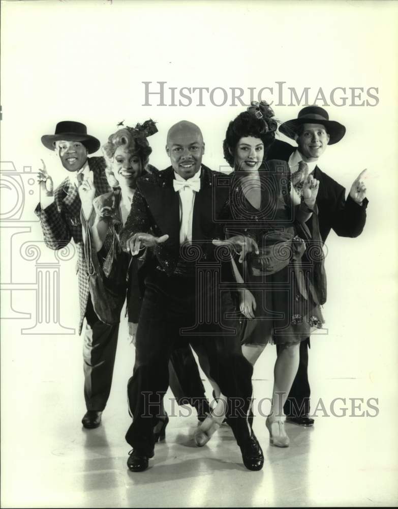 1994 Press Photo Theater Under the Stars cast of &quot;Hot Mikado&quot; in Houston - Historic Images