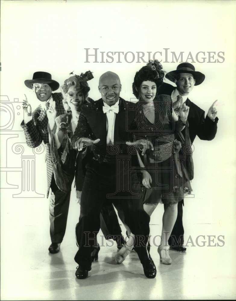 1994 Press Photo Theater Under the Stars cast of "Hot Mikado" in Houston - Historic Images