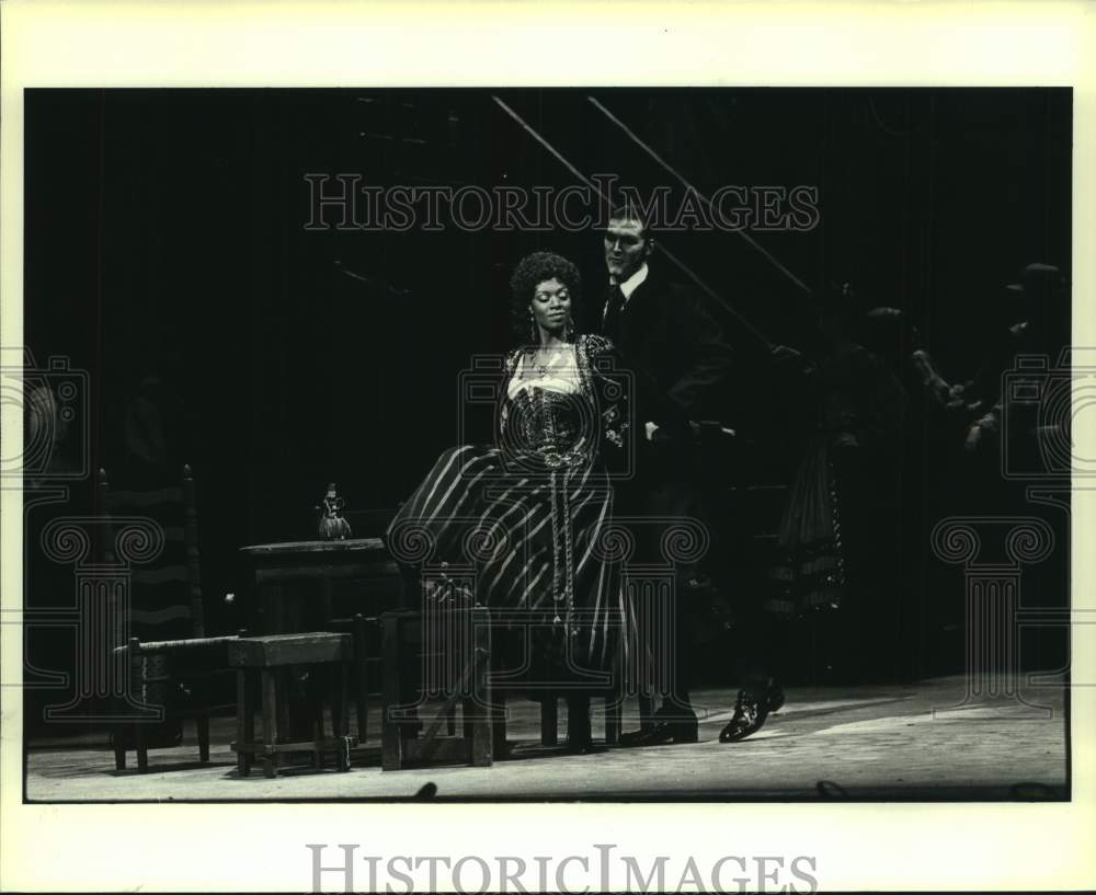 1981 Press Photo Cynthia Clarey & Louie Otey in "Carmen" at Houston Grand Opera - Historic Images