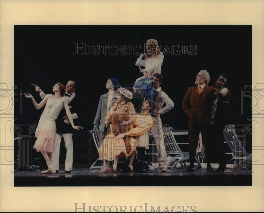 1991 Press Photo Scene from The Grand Tour at the Houston Ballet - Historic Images