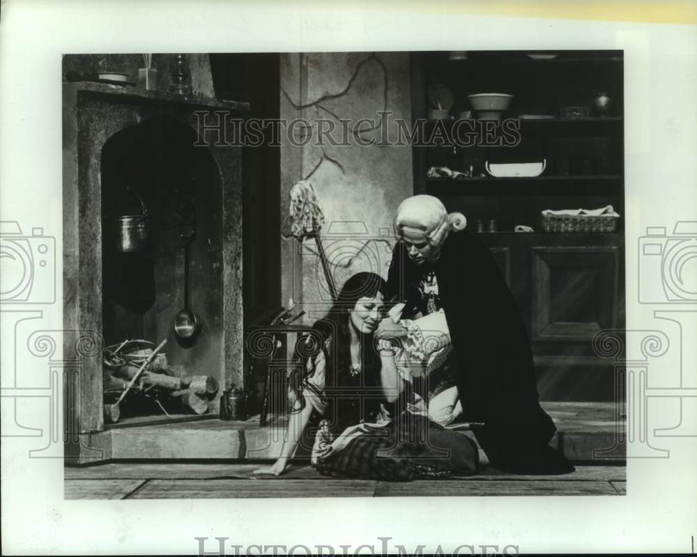 1980 Press Photo Scene from Texas Opera Theater's production of Cinderella - Historic Images