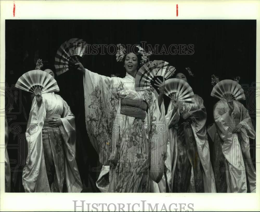 1993 Press Photo Scene from &quot;Sayonara&quot; by Theater Under The Stars, Houston - Historic Images