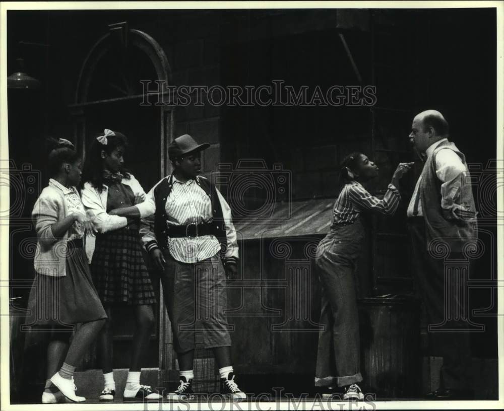 1991 Press Photo Scene from Little Shop of Horrors-Theater Under the Stars - Historic Images