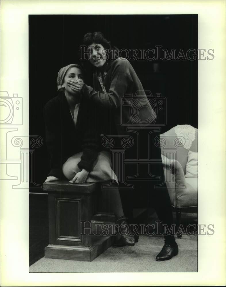 1988 Press Photo Scene from Ashayna Maidel - Houston&#39;s Nina Vance Alley Theater - Historic Images