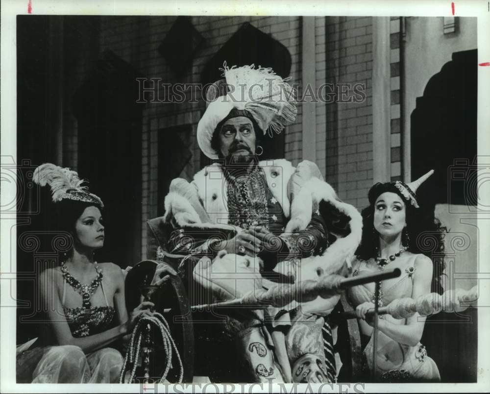 1988 John Reardon and cast of "Kismet" - TUTS Houston performance - Historic Images