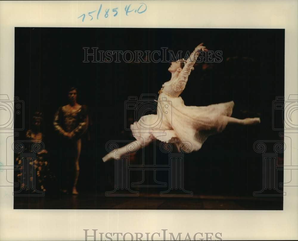 2000 Dawn Scannell in Houston Ballet&#39;s Romeo and Juliet-Historic Images