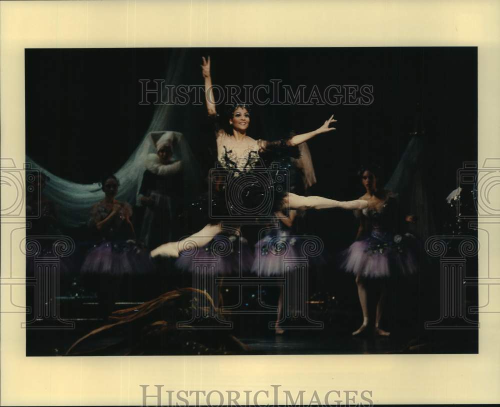 1996 Press Photo Sandra Organ in &quot;Sleeping Beauty&quot; at Houston Balelt - Historic Images