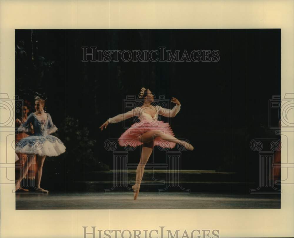 1999 Press Photo Lauren Anderson as Aurora in Houston Ballet's "Sleeping Beauty" - Historic Images