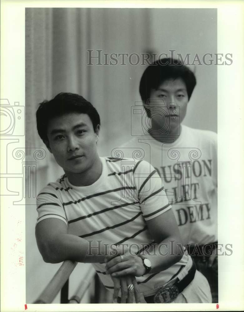 1992 Press Photo Two young Houston Ballet Academy choreographers - Historic Images