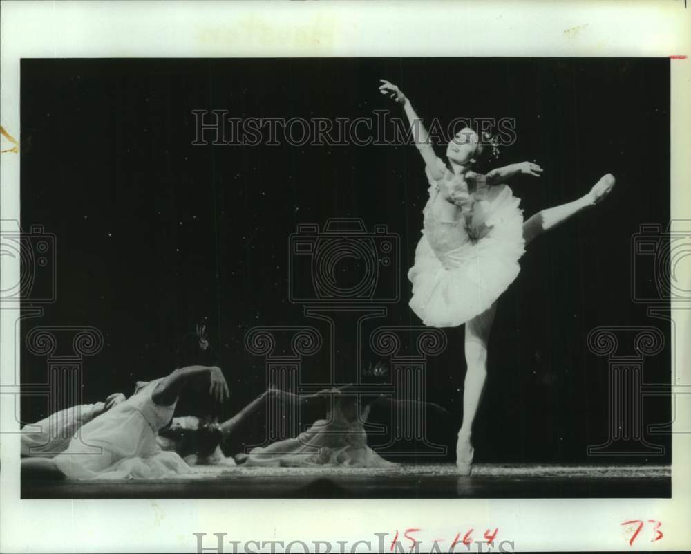 1983 Scene from Houston Ballet&#39;s Nutcracker Starring Janie Parker - Historic Images