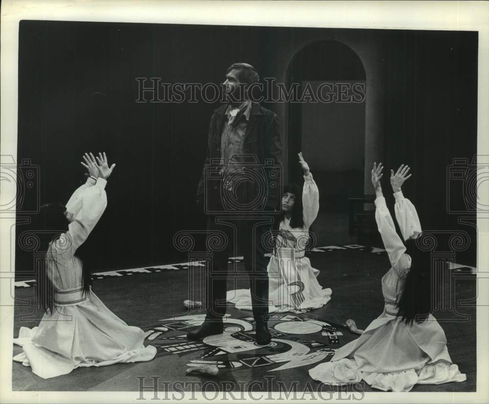 1973 Press Photo Scene from The Purification at Alley Theatre-Houston - Historic Images