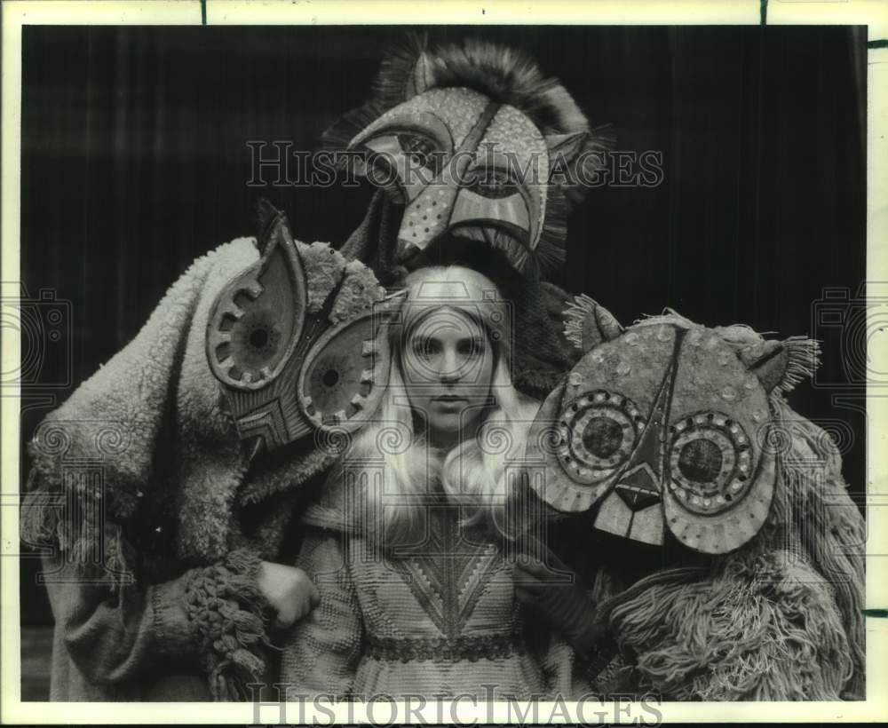 1985 Press Photo Susan Welby stars in &quot;Ice Wolf&quot; - Alley Theater in Houston - Historic Images