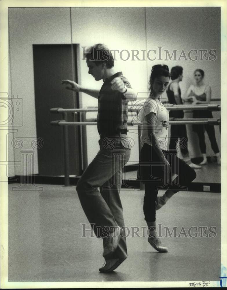 1985 Press Photo Helgi Tomasson rehearses Houston Ballet - Tribute to Balanchine - Historic Images