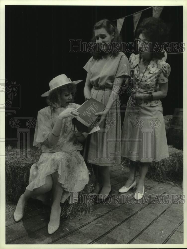 1986 Press Photo Scene from &quot;Miss Firecracker Contest&quot; at the Alley in Houston - Historic Images