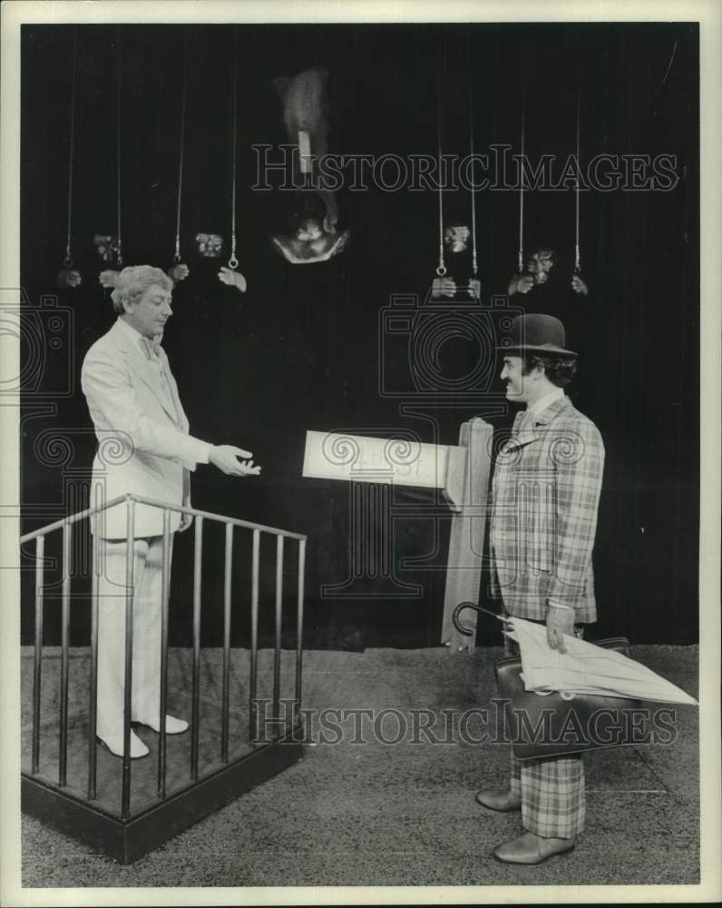 1972 Press Photo Scene from "Pantagleize" at Houston's Alley Theater - Historic Images