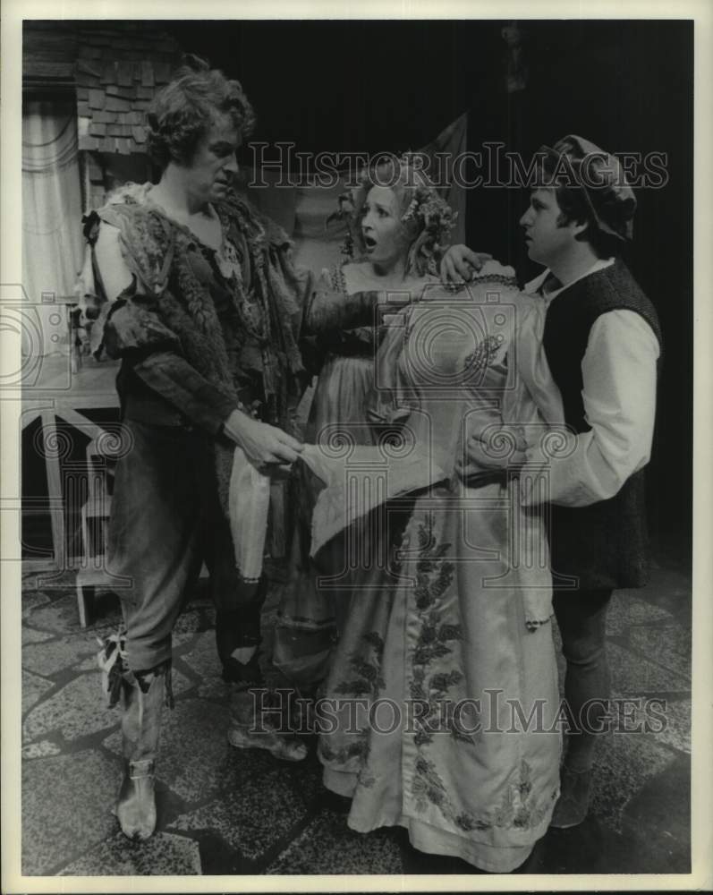 1972 Press Photo Alley Theater's "Taming of the Shrew" - Houston, Texas - Historic Images
