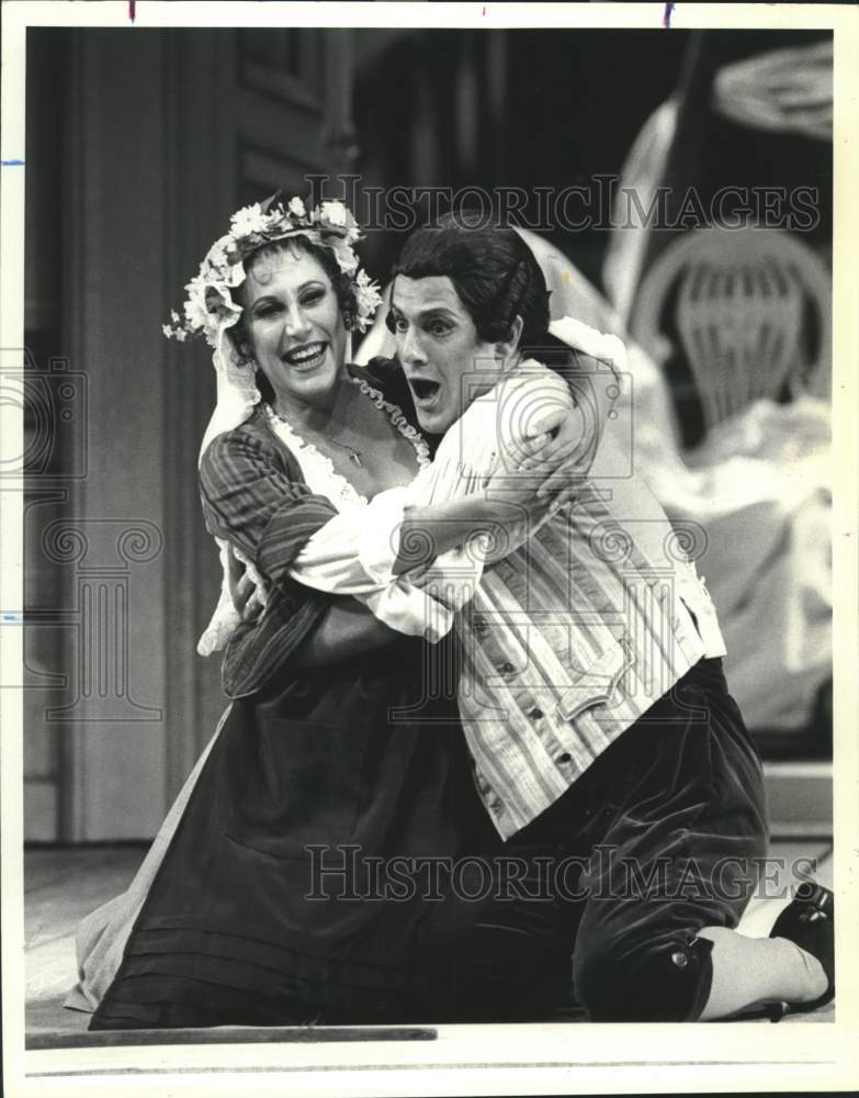 1988 Press Photo Angela Maria Blasi &amp; Robert Hayward in Houston Grand Opera Show - Historic Images